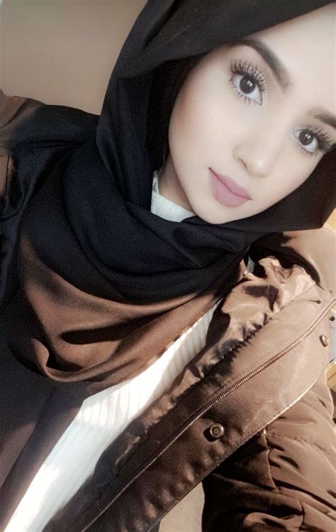 Pin By Zainab♠️ On Cute Hijabi Outfits Hijabi Girl Girls Pic Snap Girls