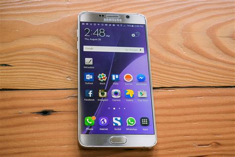 The samsung galaxy note 5 is a beast of a phone. Galaxy Note 5: 15 Common Problems, and How to Fix Them ...