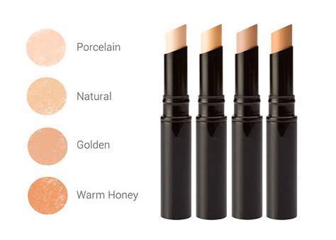 Light Weight Corrective Concealer Without Harmful Chemicals