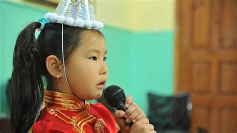 Im buffetpreis sind die vorspeisen z.b. Mongolei: Patenschaft fördert Unterricht und Spiel | World ...