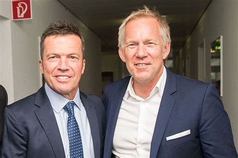) in erlangen, germany geboren. 53 HQ Photos Lothar Matthäus Haus - Lothar Matthaus ...