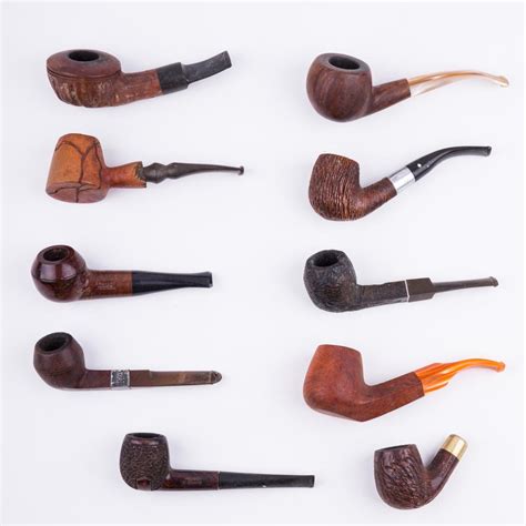 At Auction Antique And Vintage Tobacco Pipes
