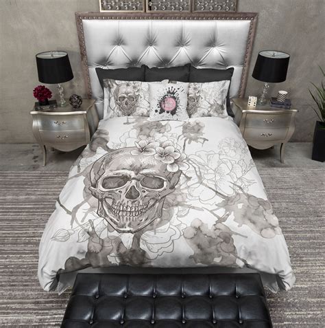 Beige on White Watercolor Skull Bedding | Skull bedding, Duvet bedding sets, Bedding sets