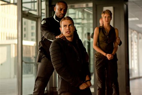 The Divergent Series Insurgent Nuove Foto Ecco Naomi Watts Cinefilosit