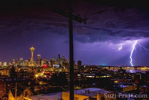 Photos Lightning Over Seattle Results In Stunning Photos Downtown