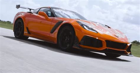 Check Out Hennesseys 1200 Horsepower Chevy Corvette Zr1 In Action