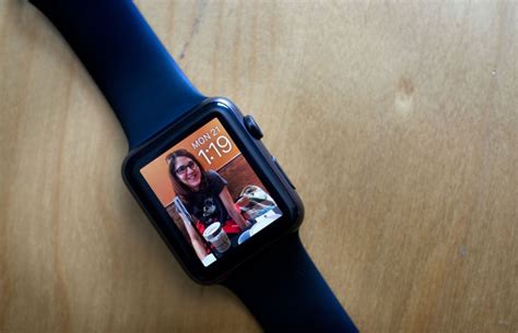 Swipe left all the way to the end, then tap the new button (+). Prep photos perfectly for your custom Apple Watch face ...