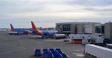 Southwest 737s Parked At Terminal A At Dca Southwest Airli Flickr