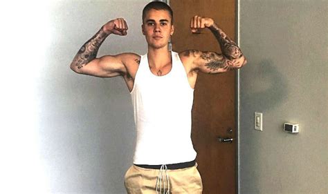 7 Times Justin Bieber Made Girls Go Weak In The Knees By