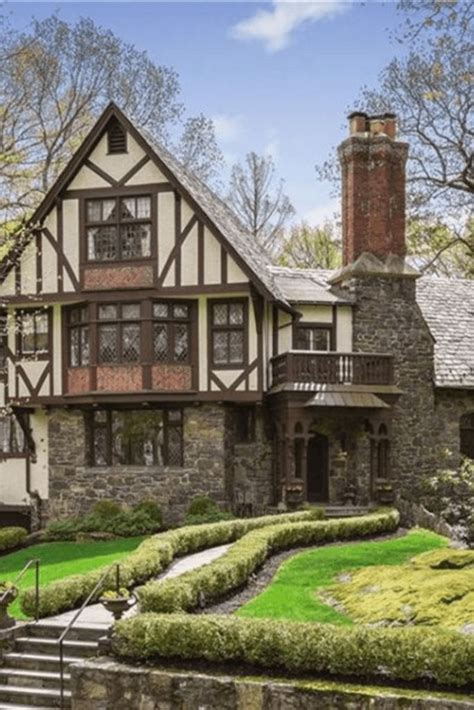 1930 Tudor In Larchmont New York — Captivating Houses Tudor Style