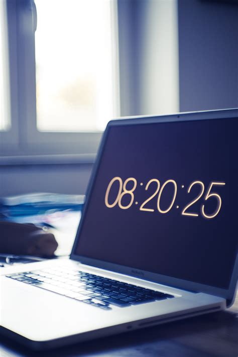 Super user is a question and answer site for computer enthusiasts and power users. Laptop Clock on Screen Free Stock Photo - NegativeSpace