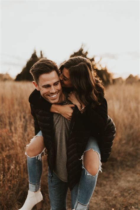 How We Met And Our Tips To A Happy Relationship In 2020 Cute Couple