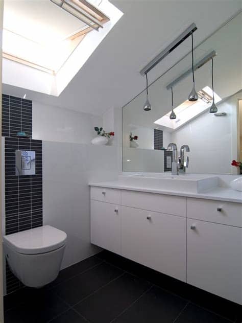 Small space decorating can be a challenge sometimes, whether your small space is a college room, studio apartment or some other small space in your house that needs your attention. Decorating Tips For Smaller En-Suite Bathrooms