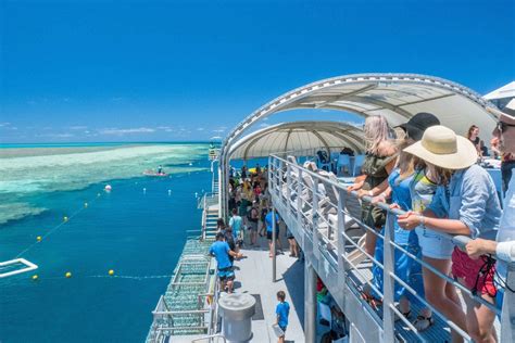 Airlie Beach Outer Great Barrier Reef Reefworld Pontoon In Whitsundays