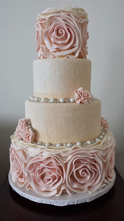 Large Rosette Winter Wedding Cake Ella Vanilla