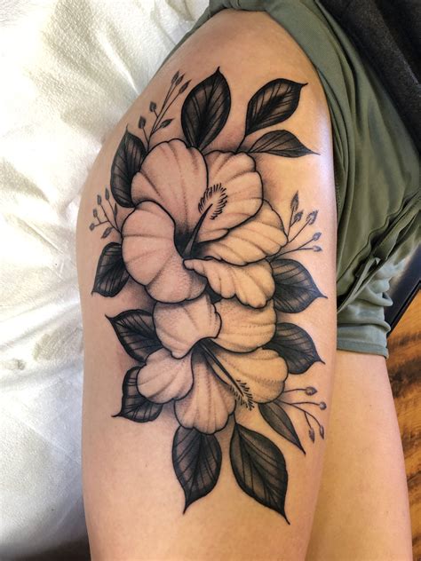 Thigh Tattoo Flowers