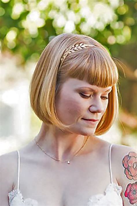 36 Short Wedding Hairstyle Ideas So Good Youd Want To Cut Your Hair