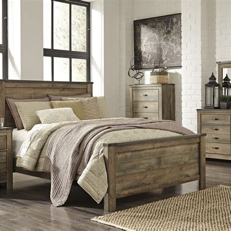A farmhouse bedroom that needs to be renovated will often be in an old state and most cases it will, therefore, have to rebuilt setting up a cozy and chic bedroom like a designer bedroom is, therefore, a good investment. HugeDomains.com | King bedroom sets, Rustic bedroom ...