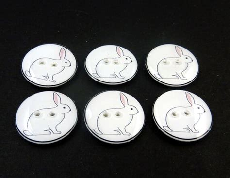 6 Rabbit Buttons Decorative Novelty Sewing Bunny Buttons Etsy