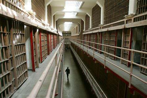 More than 100 inmates brawl in Kern County lockup | iHeartRadio