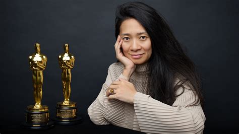Vì Sao Trung Quốc Ghẻ Lạnh Chloé Zhao Dù Cô Giành Giải Oscar Lịch Sử