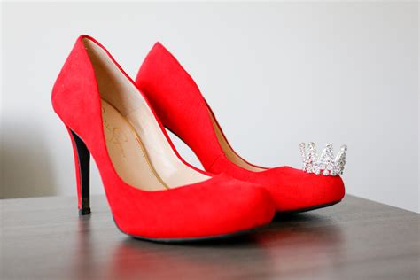 Red Heels Free Stock Cc0 Photo
