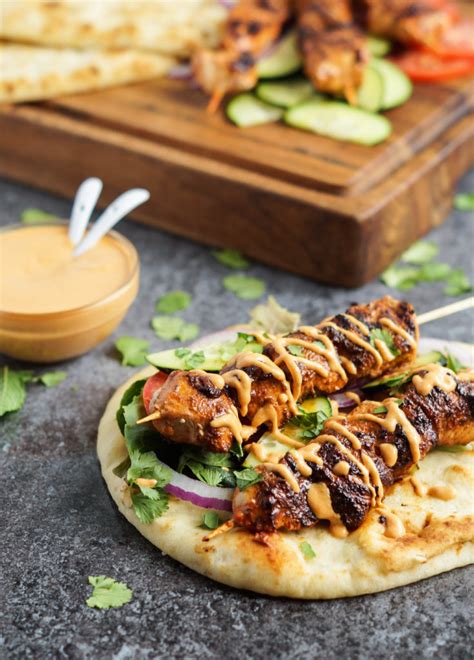 Admin september 26, 2019 gesund essen leave a comment 46 views. #HelloNaan: Grilled Chicken Naan Wraps with Roasted Red ...