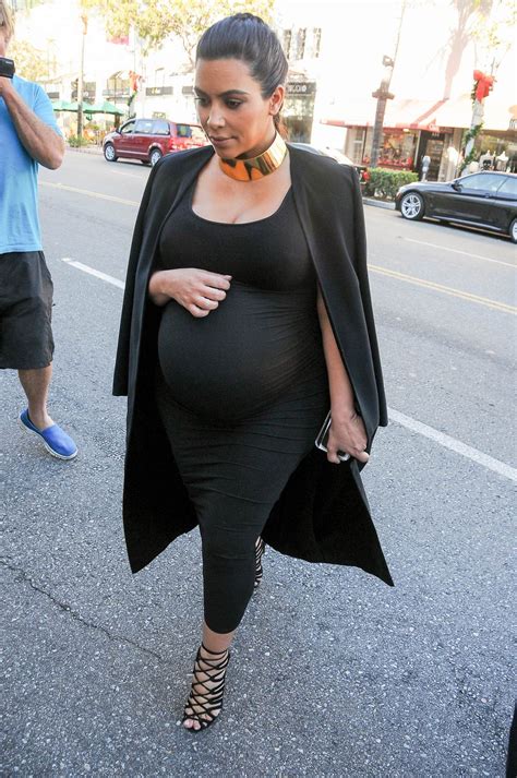 pregnant kim kardashian shopping in la celeb donut