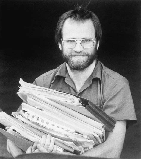 James Lewis, suspect in 1982 Tylenol poisonings that killed 7 in the