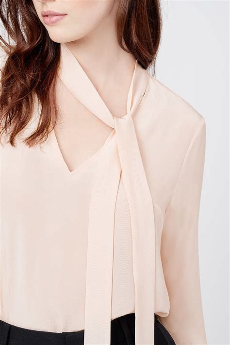 Silk Bow Blouse In 2021 Bow Blouse Gender Neutral Fashion Women