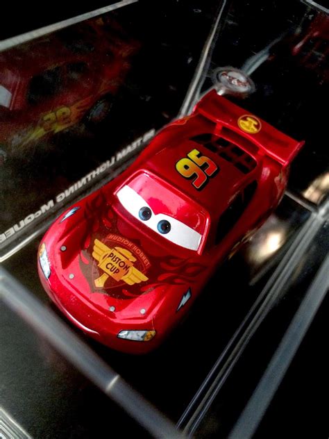 Dan The Pixar Fan Cars 2 Rs Team Lighting Mcqueen W Special Edition