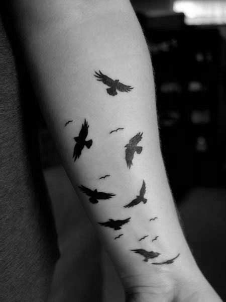 Crow Tattoo Meaning Neartattoos