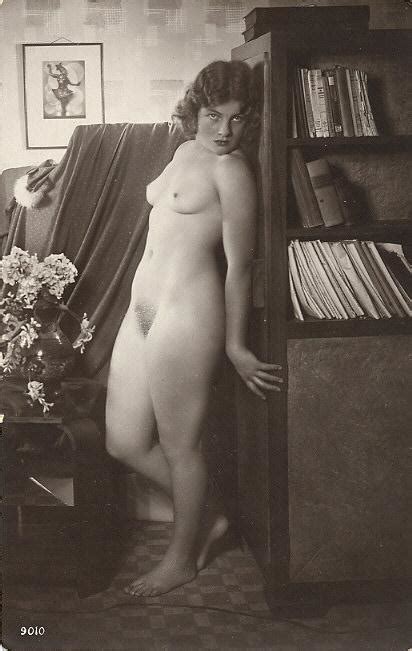 Vintage Nude Art Models Nuslut