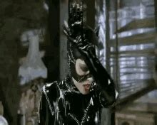 Catwoman Licks Batman GIFs Tenor