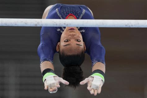 Gymnastique Mélanie De Jesus Dos Santos Dans La Pépinière Américaine