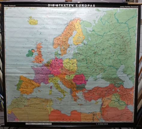 Vintage Map Europe Rollable Poster Wall Chart European Countries £121