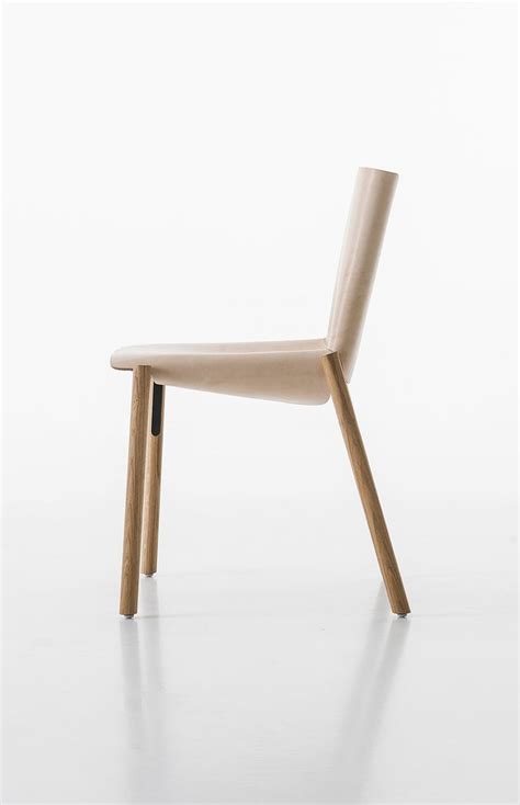 1085 Kristalia Tan Leather Chair Chair Chair Design