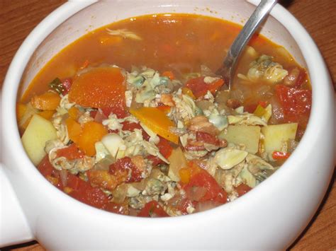 Prep time = 20 minutes. Southern Deliciousness: Manhattan Clam Chowder