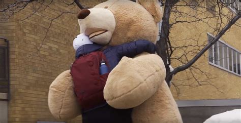 A Giant Teddy Bear Celebrates Valentines Day By Giving