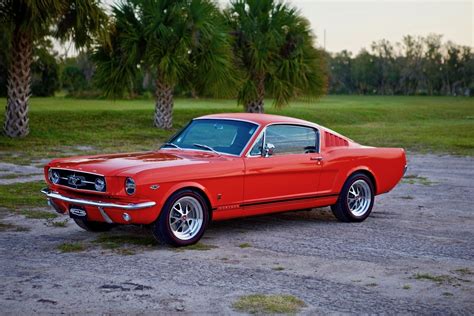 Configurator 1965 1966 Revology Mustang Fastback 22