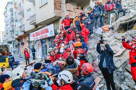 Catastrophe Séisme En Turquie Le Bilan Monte à 38 Morts