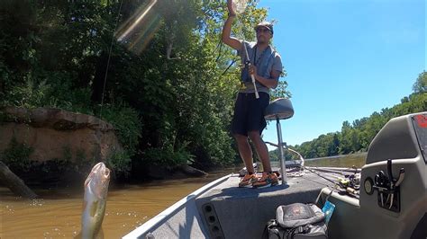 Summertime Bass Fishing On The River Youtube