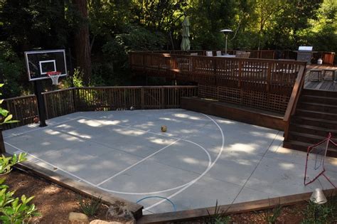 20 Of The Most Amazing Home Basketball Courts