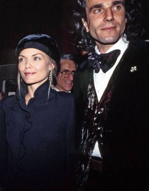 The Age Of Innocence Michelle Pfeiffer 90s Daniel Day Lewis Day
