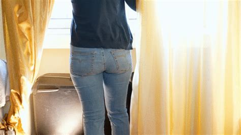 Alice Shaw Big Stuffing Request In Jeans And Black Shirt
