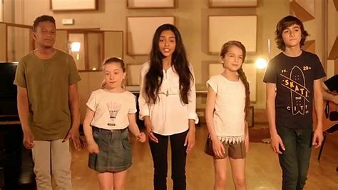 Kids United Tout Le Bonheur Du Monde Acoustique Officiel Vidéo