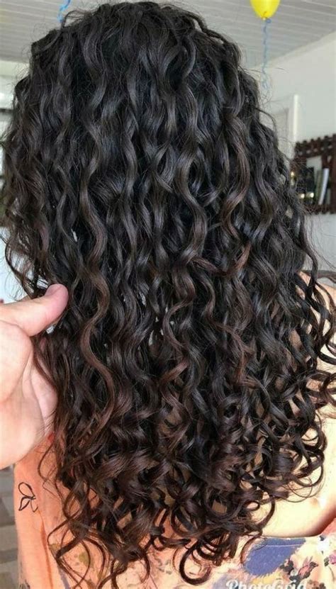 The Ultimate Guide To Naturally Curly Hair Society Curly Hair
