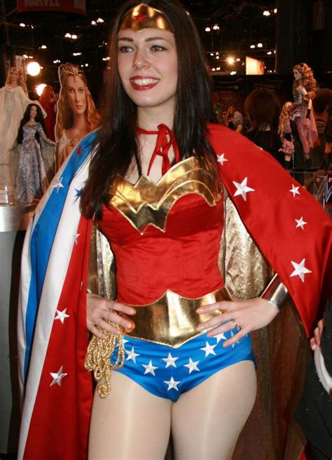 The Best Wonder Woman Cosplay On Earth Wonder Woman Cosplay Wonder