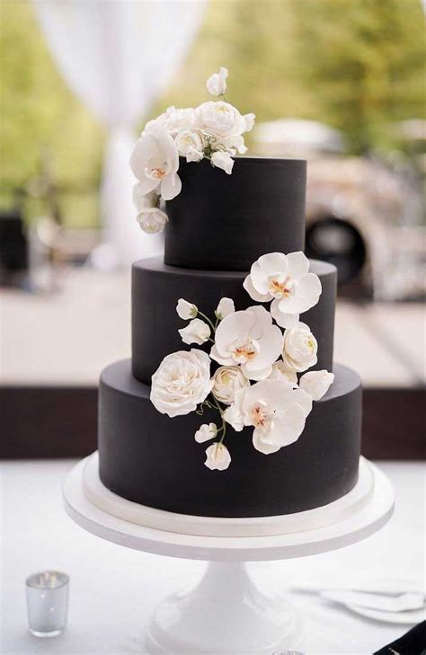 Upside Down Wedding Cakes Hanging Chandelier Cake