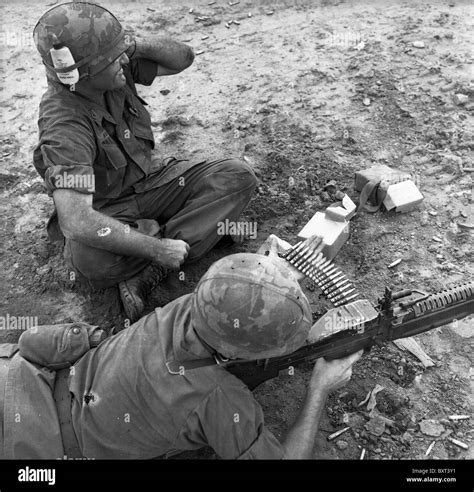 Members Of The 25th Infantry Division Practice Shooting 762 M60